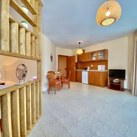 Apartman Karolina Hotel - Private Apartment - Sunny Beach Napospart